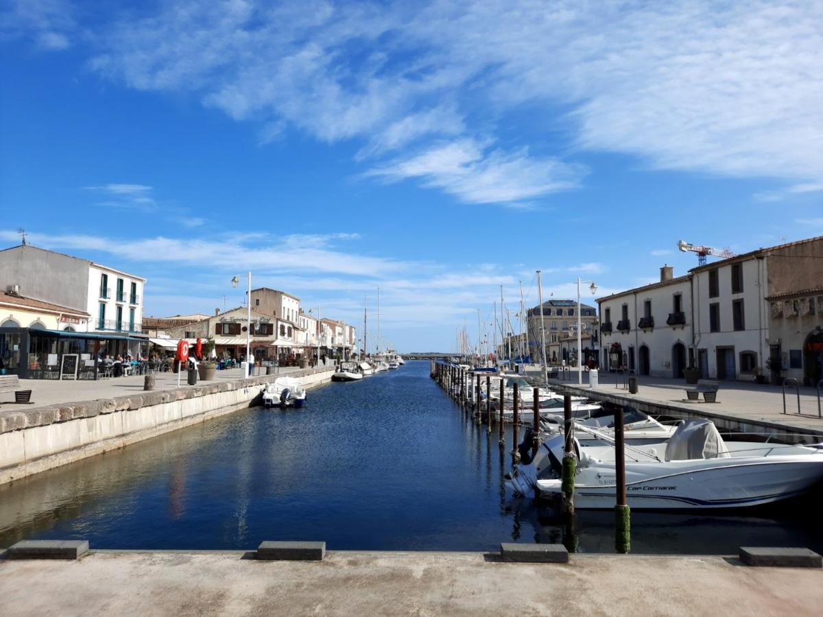 Appartement De Charme Sur Le Port De Marseillan Bagian luar foto